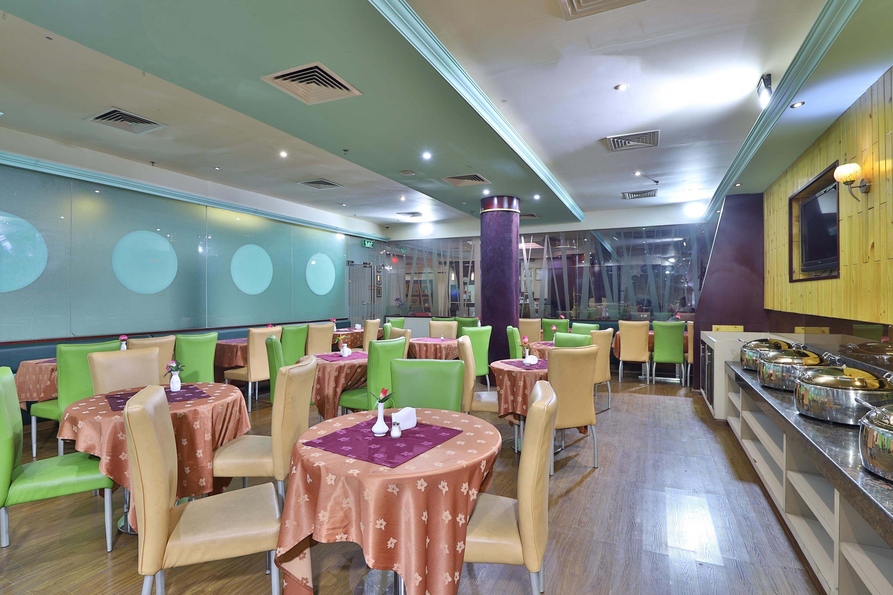Palette Phoenix Hotel Дубай Екстериор снимка