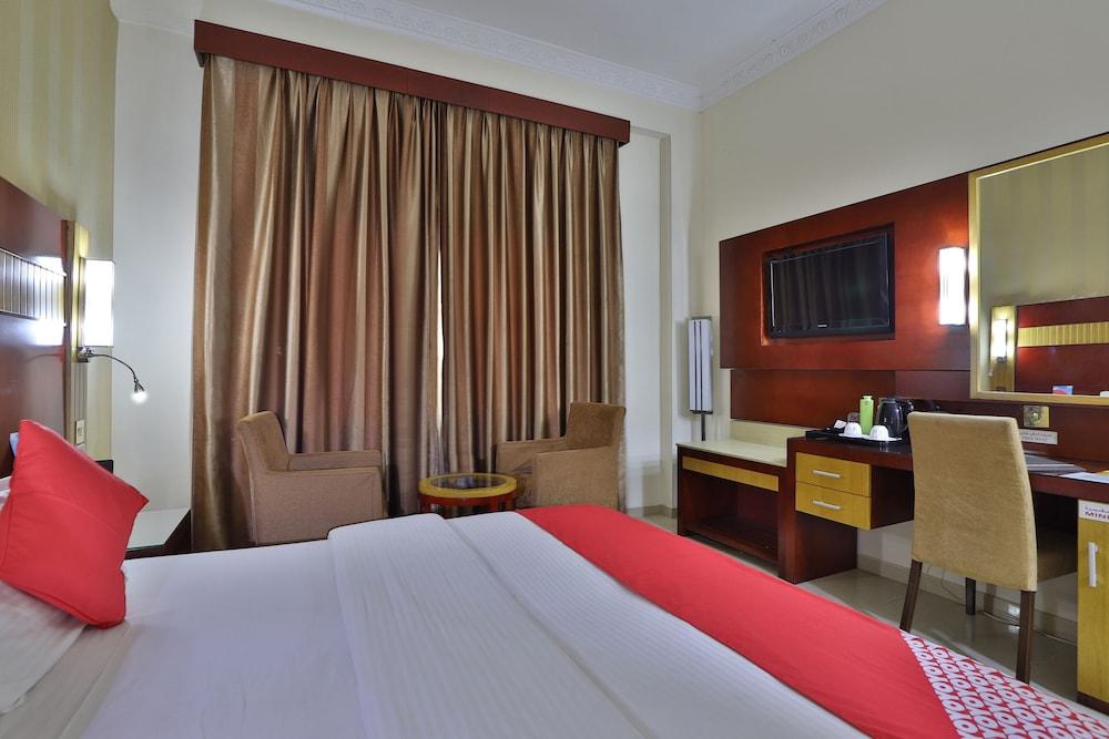 Palette Phoenix Hotel Дубай Екстериор снимка