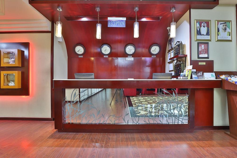Palette Phoenix Hotel Дубай Екстериор снимка
