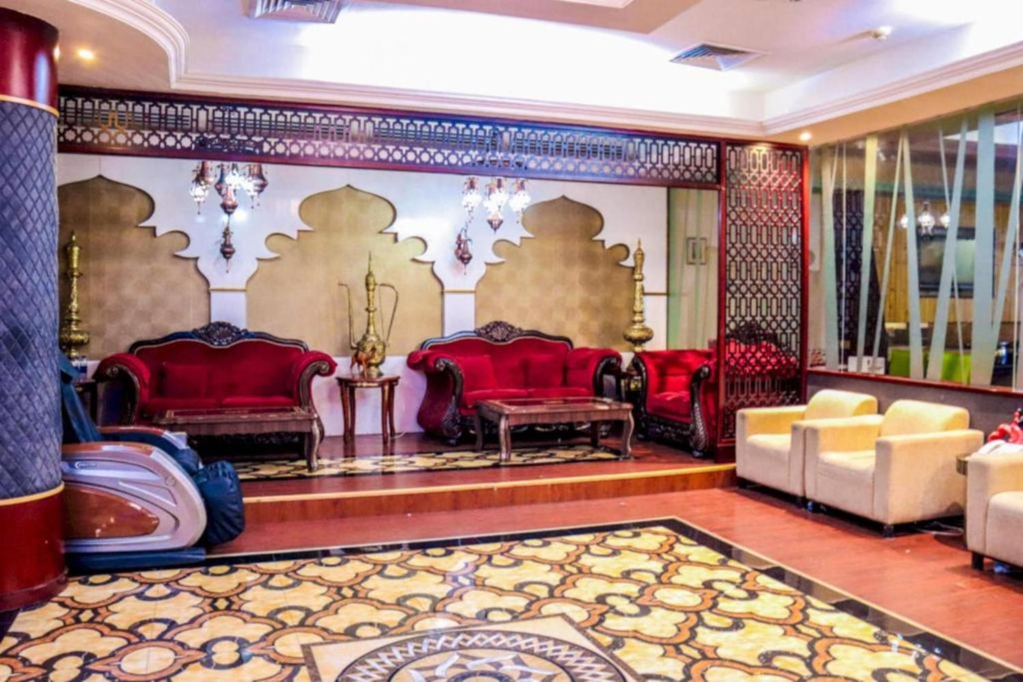 Palette Phoenix Hotel Дубай Екстериор снимка